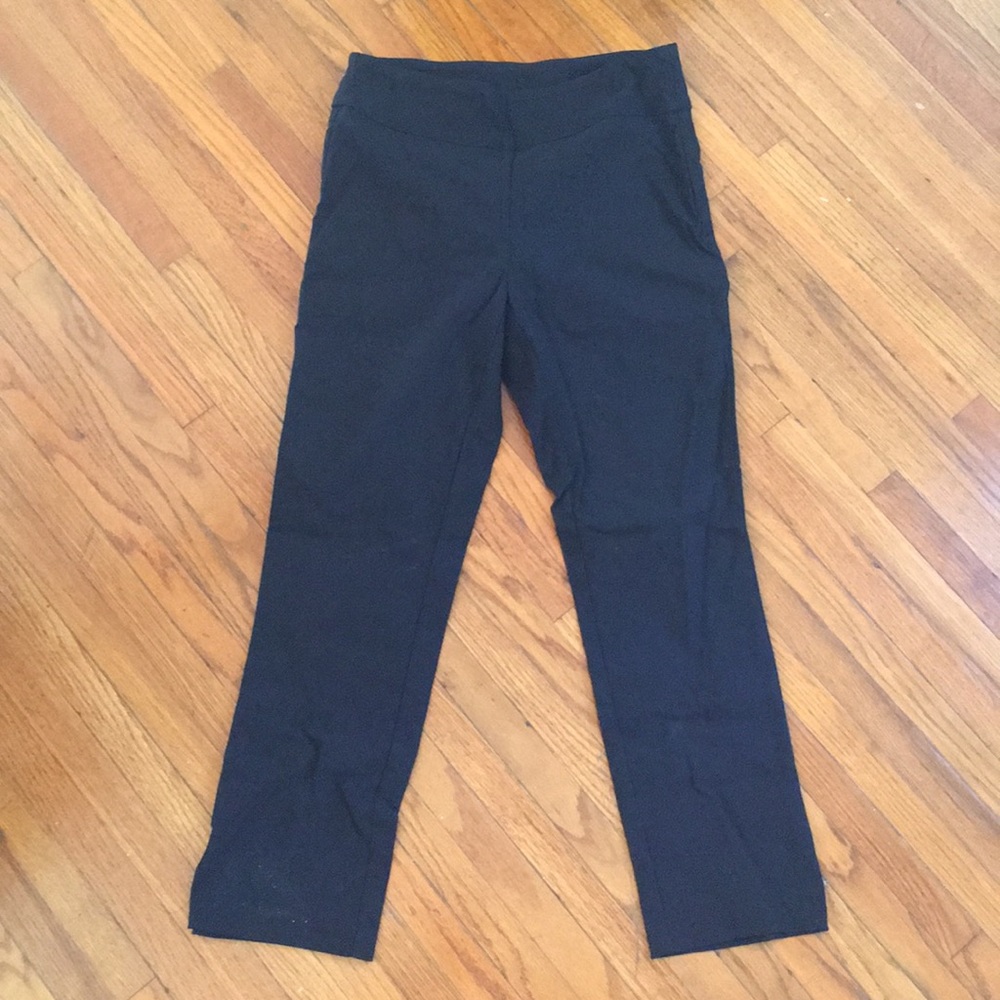 High waisted, navy capris